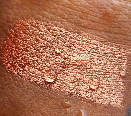 PEACHY || Eternal Rebellion || Metallic Vegan Liquid Lipstick