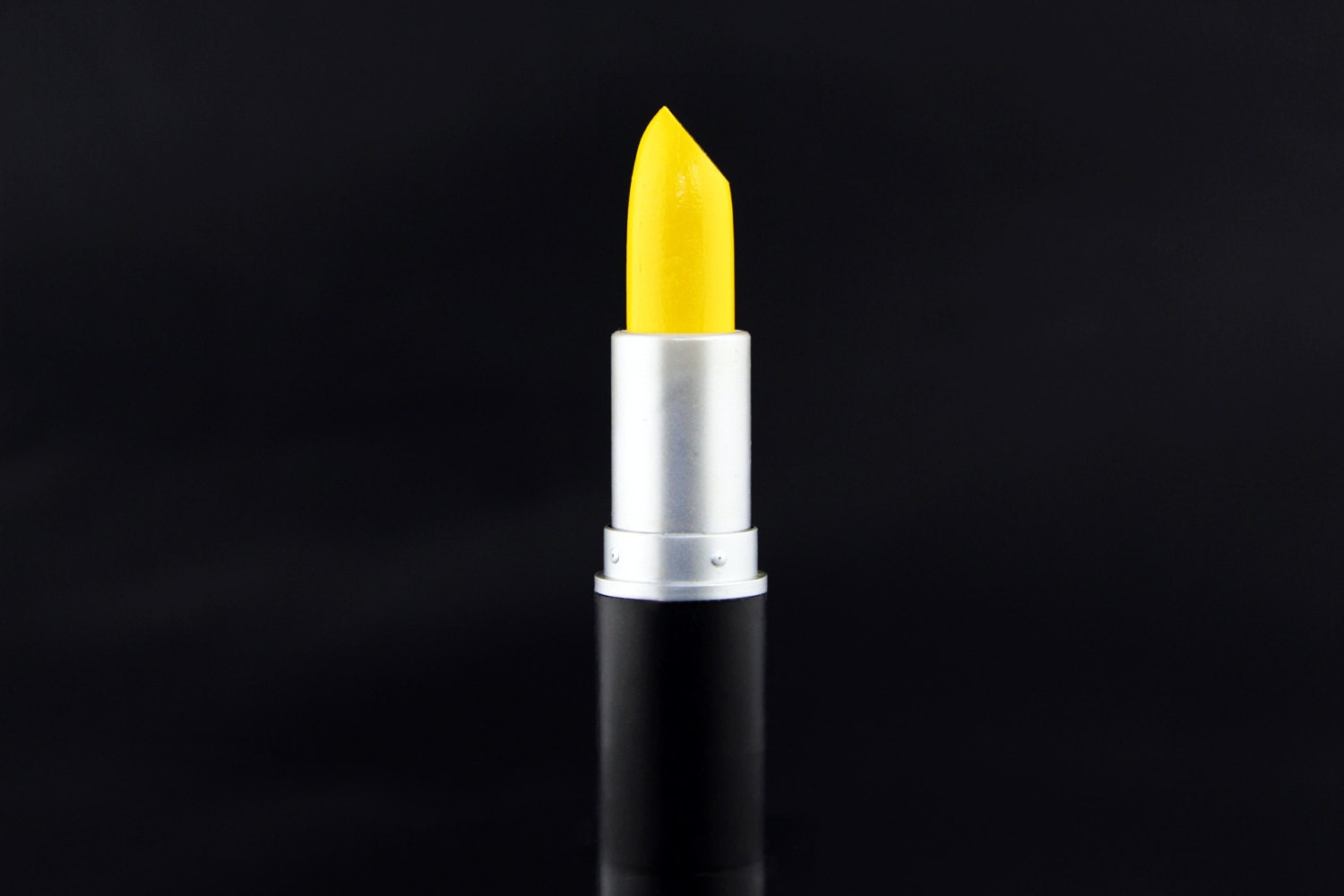 U Musta Heard || Cream Vegan Lipstick