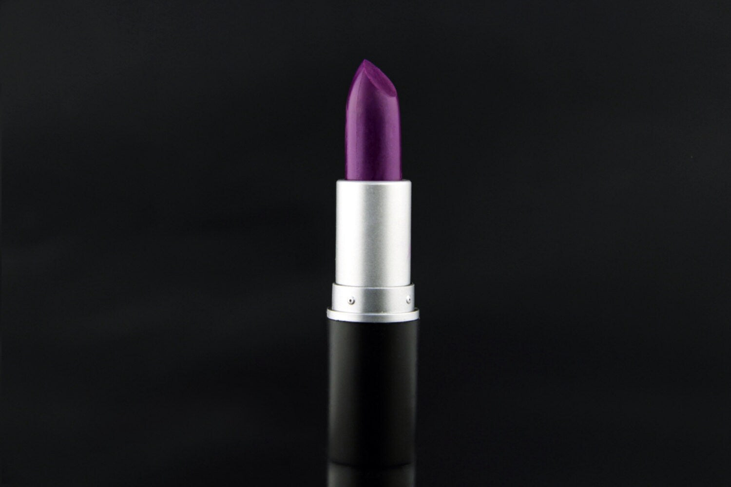 FUCHIATIVE || Cream Vegan Lipstick