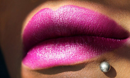 FUCHIATIVE || Cream Vegan Lipstick